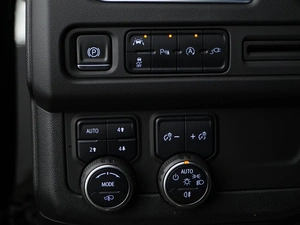 Внедорожник Chevrolet Tahoe 2021 года, 7497077 рублей, Москва