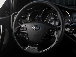 Хетчбэк Kia Ceed 2012 года, 1179000 рублей, Тюмень