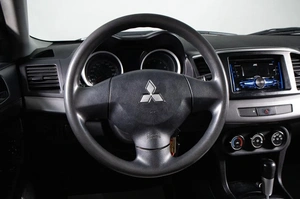 Седан Mitsubishi Lancer 2011 года, 749000 рублей, Сургут