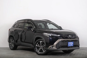 Внедорожник Toyota Corolla Cross 2022 года, 2739000 рублей, Томск