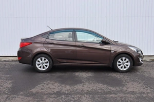 Седан Hyundai Solaris 2016 года, 1300000 рублей, Брянск