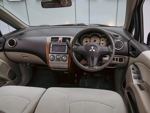 Хетчбэк Mitsubishi Colt 2002 года, 370000 рублей, Краснодар