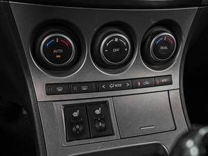 Седан Mazda 3 2010 года, 889000 рублей, Ставрополь