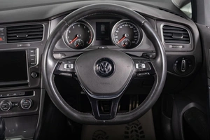 Универсал Volkswagen Golf 2016 года, 1889000 рублей, Томск