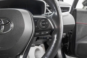 Хетчбэк Toyota Corolla 2018 года, 1749000 рублей, Барнаул