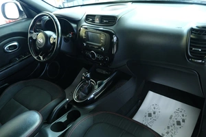Внедорожник Kia Soul 2018 года, 1589000 рублей, Омск