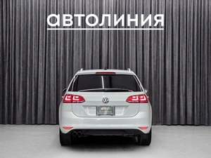 Универсал Volkswagen Golf 2015 года, 1249000 рублей, Красноярск