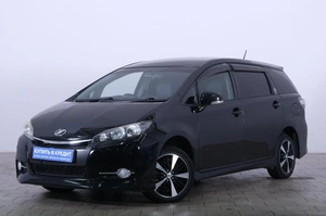 Минивэн Toyota Wish 2014 года, 1279000 рублей, Омск