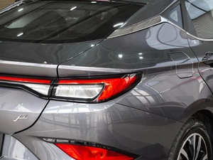 Лифтбек JAC J7 2023 года, 1610111 рублей, Тверь