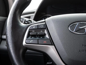 Седан Hyundai Elantra 2017 года, 1560000 рублей, Краснодар