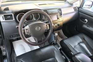 Седан Nissan Tiida 2010 года, 799000 рублей, Омск