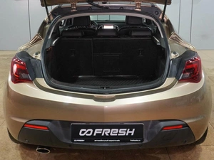 Хетчбэк Opel Astra GTC 2014 года, 999000 рублей, Воронеж