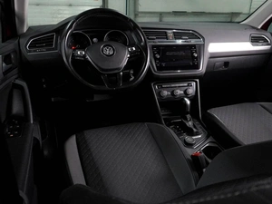 Внедорожник Volkswagen Tiguan 2020 года, 3159000 рублей, Воронеж