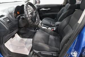 Хетчбэк Toyota Auris 2012 года, 1099000 рублей, Новокузнецк