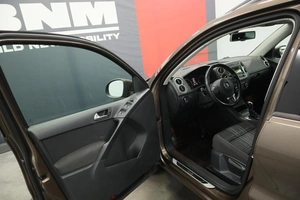 Внедорожник Volkswagen Tiguan 2015 года, 1795000 рублей, Курск