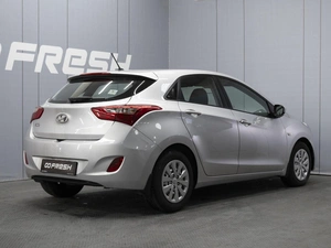 Хетчбэк Hyundai i30 2016 года, 1090000 рублей, Омск