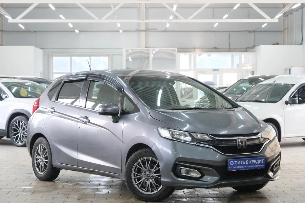 Хетчбэк Honda Fit 2019 года, 1249000 рублей, Омск