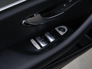 Седан Mercedes-benz E-класс 2019 года, 2199050 рублей, Москва