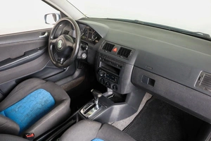 Хетчбэк Skoda Fabia 2004 года, 449000 рублей, Пермь