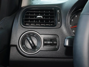 Седан Volkswagen Polo 2012 года, 798000 рублей, Тверь