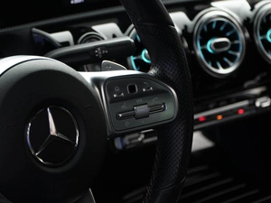 Хетчбэк Mercedes-benz A-класс 2019 года, 2347077 рублей, Москва