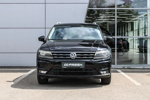 Внедорожник Volkswagen Tiguan 2018 года, 2650000 рублей, Ярославль