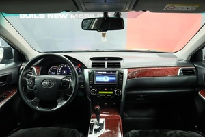 Седан Toyota Camry 2014 года, 2000000 рублей, Курск