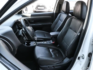 Внедорожник Mitsubishi Outlander 2013 года, 1339000 рублей, Волгоград