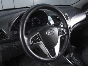 Седан Hyundai Solaris 2011 года, 899000 рублей, Ростов-на-Дону