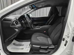 Седан Toyota Camry 2021 года, 2759000 рублей, Красноярск