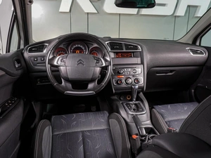 Хетчбэк Citroen C4 2011 года, 669000 рублей, Воронеж