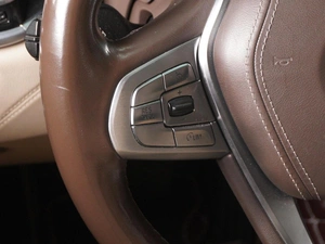 Седан BMW 7 серия 2015 года, 3469000 рублей, Красный Пахарь