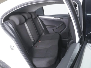 Седан Volkswagen Jetta 2016 года, 1140000 рублей, Ростов-на-Дону