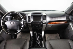 Внедорожник Toyota Land Cruiser Prado 2006 года, 2009000 рублей, Пермь