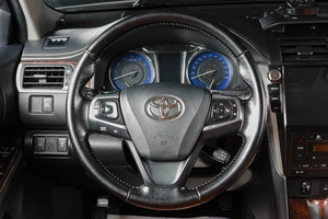 Седан Toyota Camry 2016 года, 1949000 рублей, Тюмень