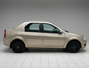 Седан Renault Logan 2010 года, 440000 рублей, Красноярск