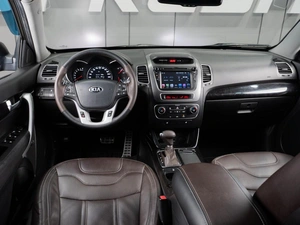 Внедорожник Kia Sorento 2013 года, 1999000 рублей, Тюмень