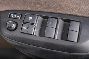 Внедорожник Toyota Yaris Cross 2021 года, 1849000 рублей, Томск