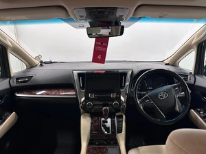 Минивэн Toyota Alphard 2019 года, 4049000 рублей, Красноярск