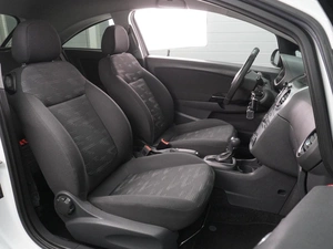 Хетчбэк Opel Corsa 2012 года, 784000 рублей, Воронеж