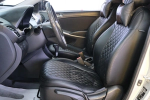 Седан Hyundai Solaris 2012 года, 629000 рублей, Омск