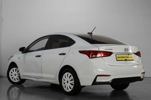 Седан Hyundai Solaris 2017 года, 779000 рублей, Челябинск