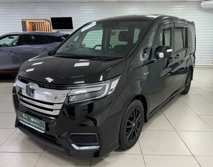 Минивэн Honda Stepwgn 2018 года, 2100000 рублей, Ачинск