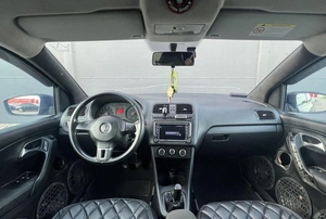 Седан Volkswagen Polo 2012 года, 780000 рублей, Солонцы