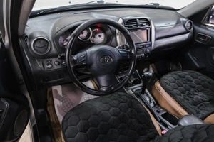 Внедорожник Toyota RAV4 2004 года, 899000 рублей, Новокузнецк