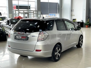 Универсал Honda Fit Shuttle 2012 года, 947000 рублей, Солонцы