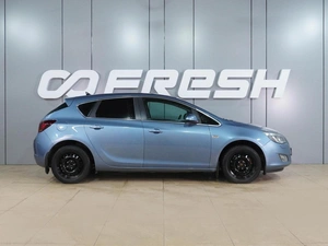 Хетчбэк Opel Astra 2010 года, 699000 рублей, Воронеж