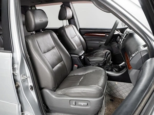 Внедорожник Toyota Land Cruiser Prado 2003 года, 1709000 рублей, Тюмень