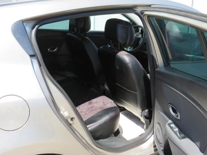 Хэтчбек Renault Megane 2011 года, 655000 рублей, Брянск