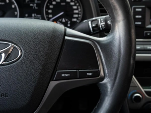 Седан Hyundai Elantra 2018 года, 1660000 рублей, Краснодар